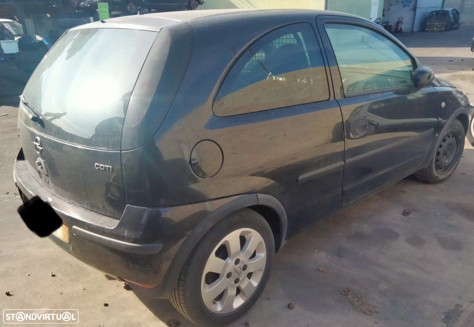 Opel Corsa C 1.3 CDTI de 2003 disponível para peças - 5
