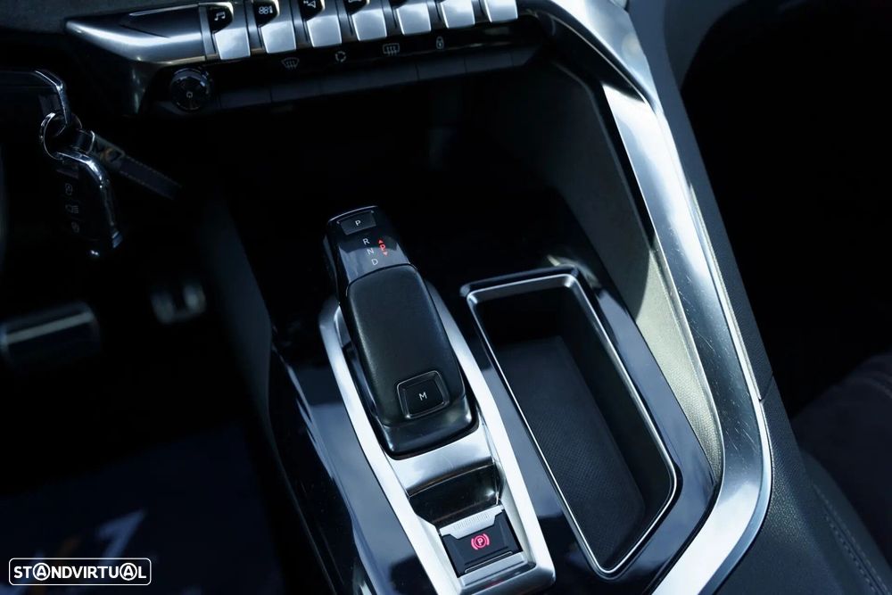 Peugeot 3008 BlueHDi 130 Stop & Start EAT8 GT Pack - 22