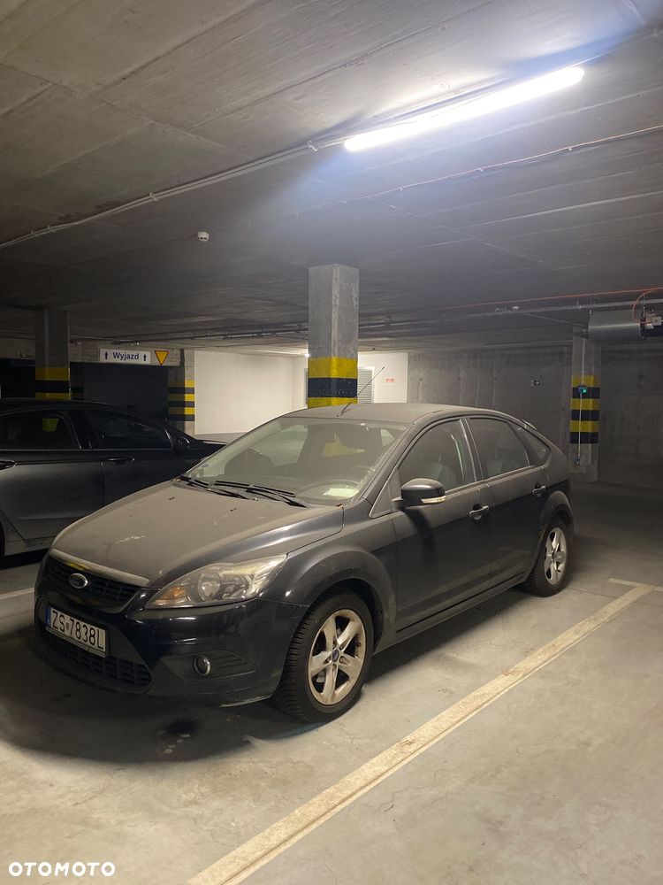 Ford Focus 1.6 Ambiente - 3