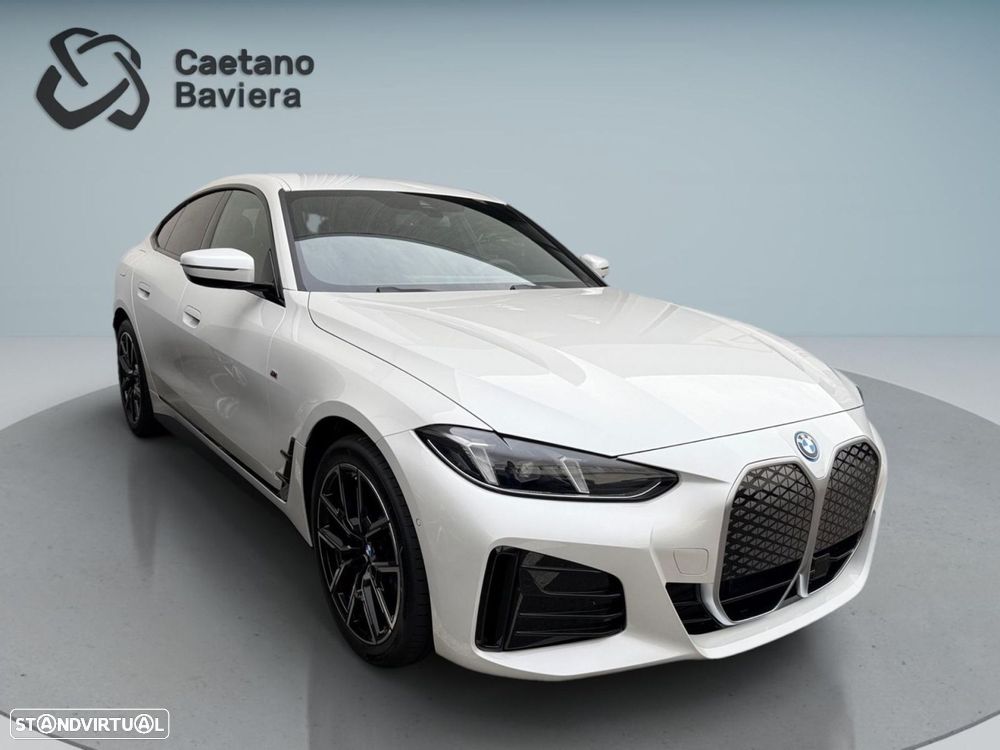 BMW i4 eDrive40 Pack Desportivo M - 7