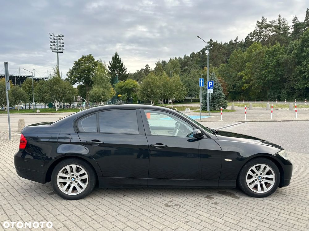 BMW 3 Series 2008 photo 3