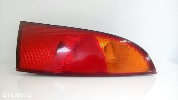 Lampa prawa tył HB Ford Focus mk I