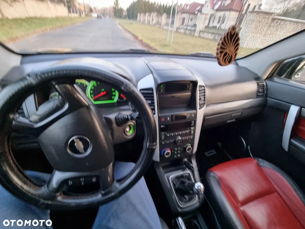 Chevrolet Captiva 2.0 d LT sport - 10