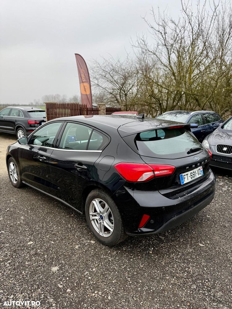 Ford Focus 2.0 TDCI DPF Start-Stopp-System Aut. Business - 4