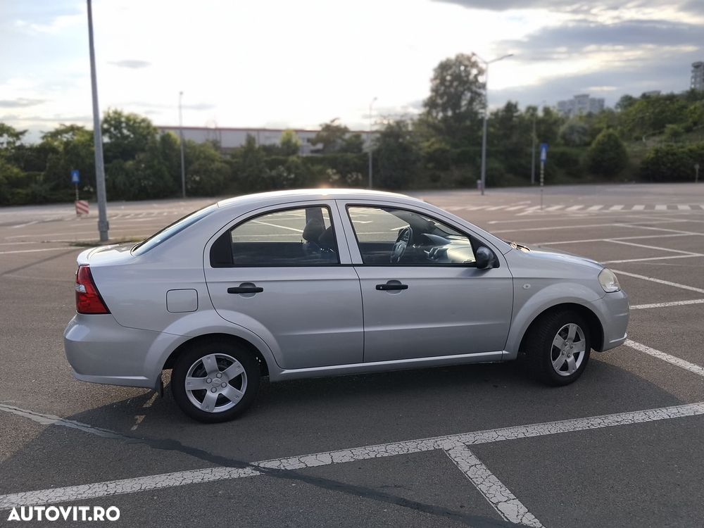 Chevrolet Aveo 1.2i Plus Cool - 4
