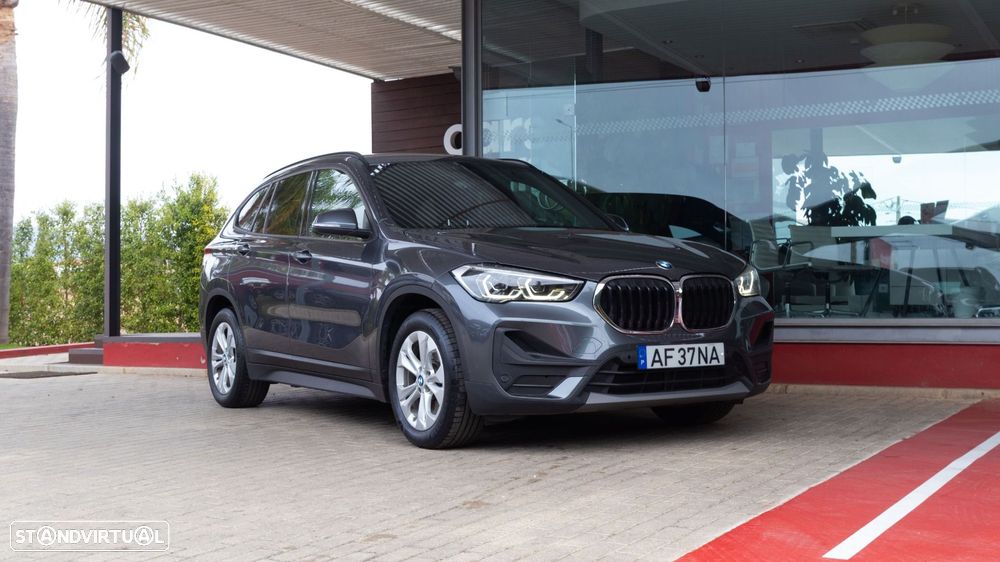 BMW X1 25 e xDrive Corporate Edition - 2