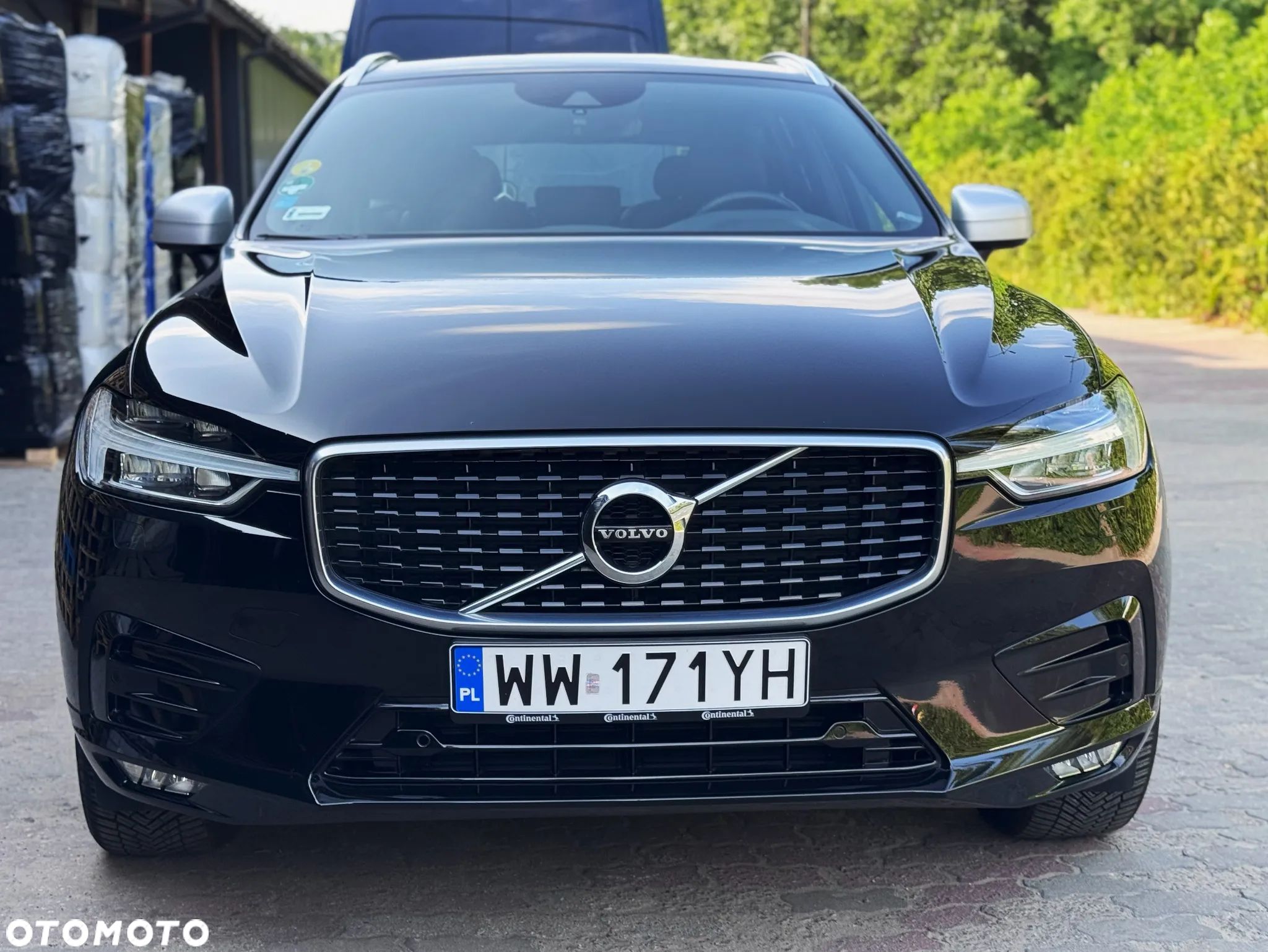 Volvo XC 60 D4 AWD R-Design - 1