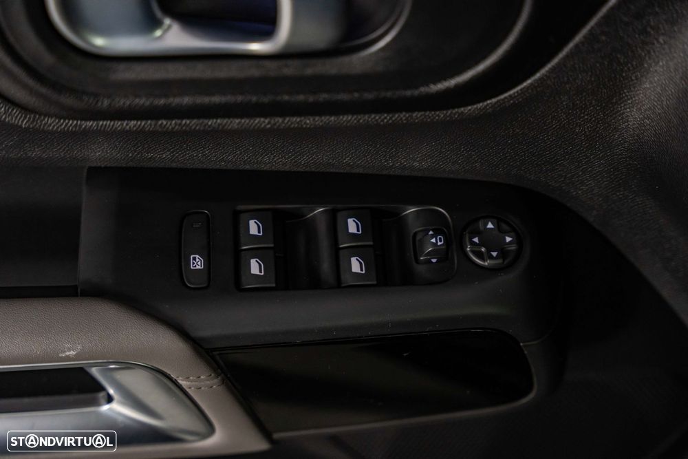 Citroën C5 Aircross 1.2 PureTech Shine EAT8 - 23