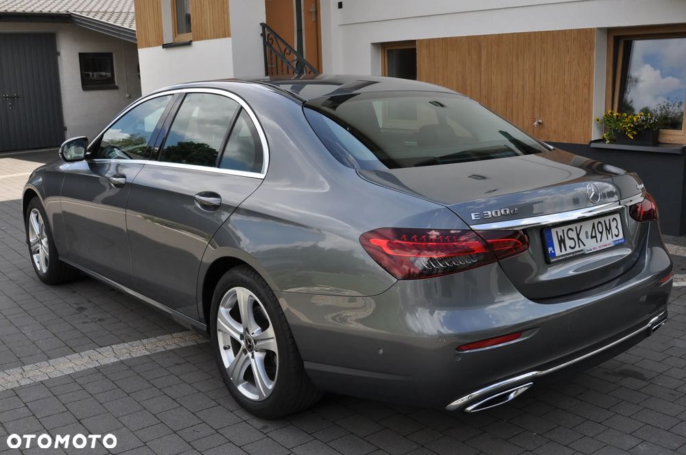 Mercedes-Benz Klasa E 300 d 4-Matic Avantgarde - 8