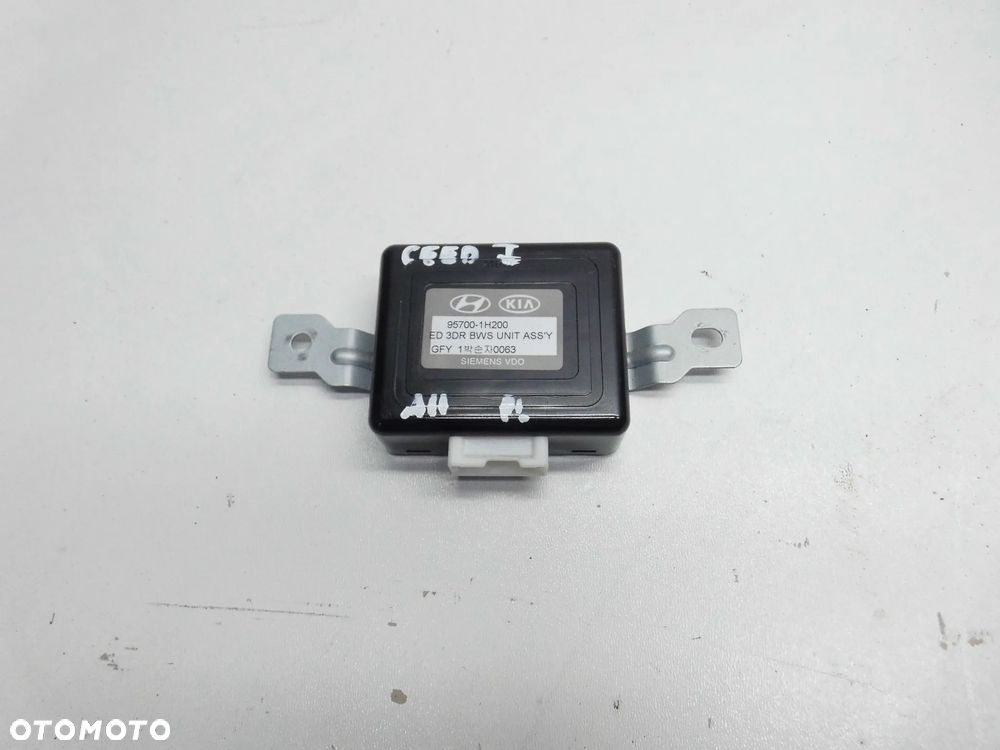 MODUŁ STEROWNIK PARKTRONIK PDC 95700-1H200 KIA PRO CEED I LIFT ORYGINAŁ