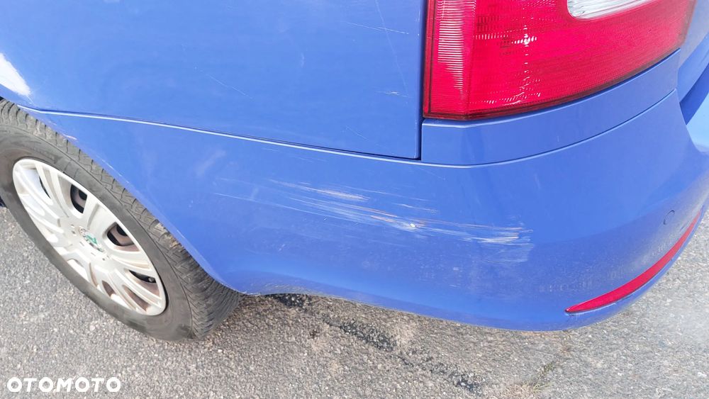 Skoda Octavia 1.6 Combi - 9