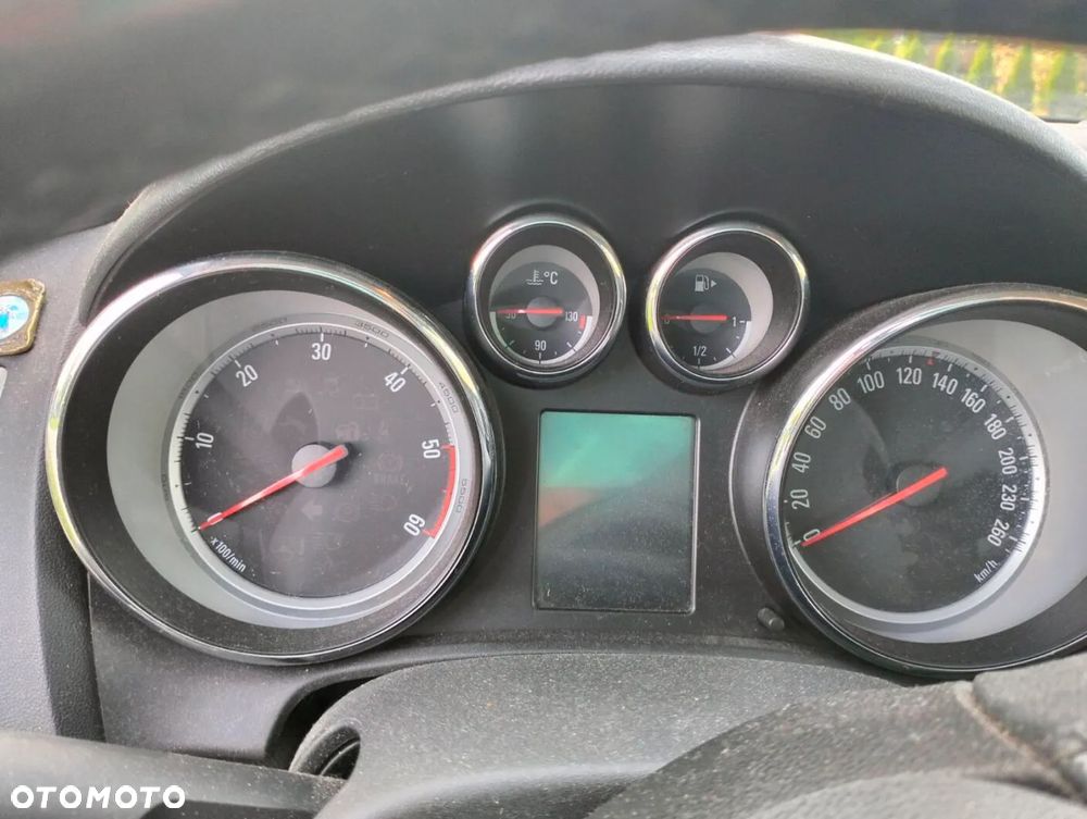 Opel Astra IV 1.7 CDTI Cosmo - 10