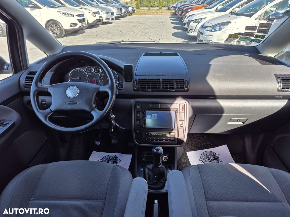 Volkswagen Sharan - 18