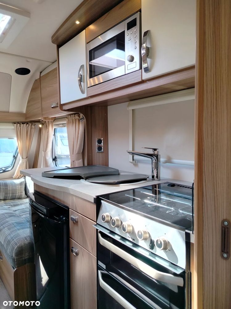 SWIFT Pirouette - 16