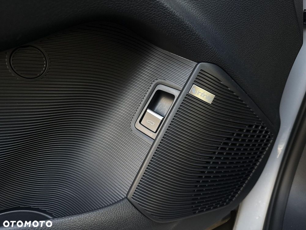 BYD Seal U - 30