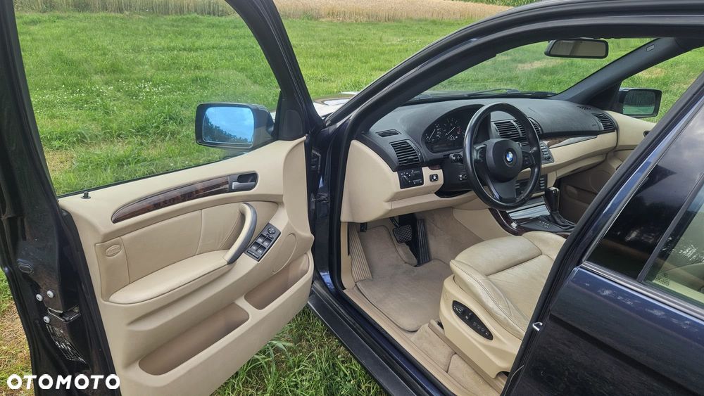 BMW X5 - 7
