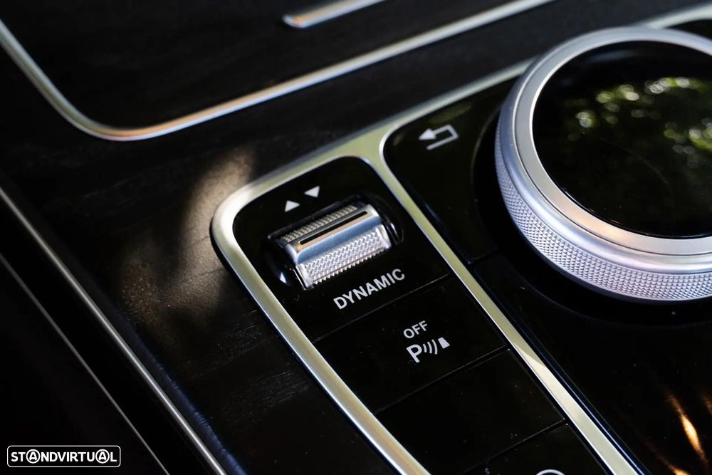 Mercedes-Benz C 250 d - 24