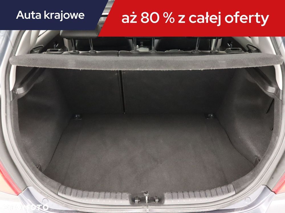 Kia Ceed - 16