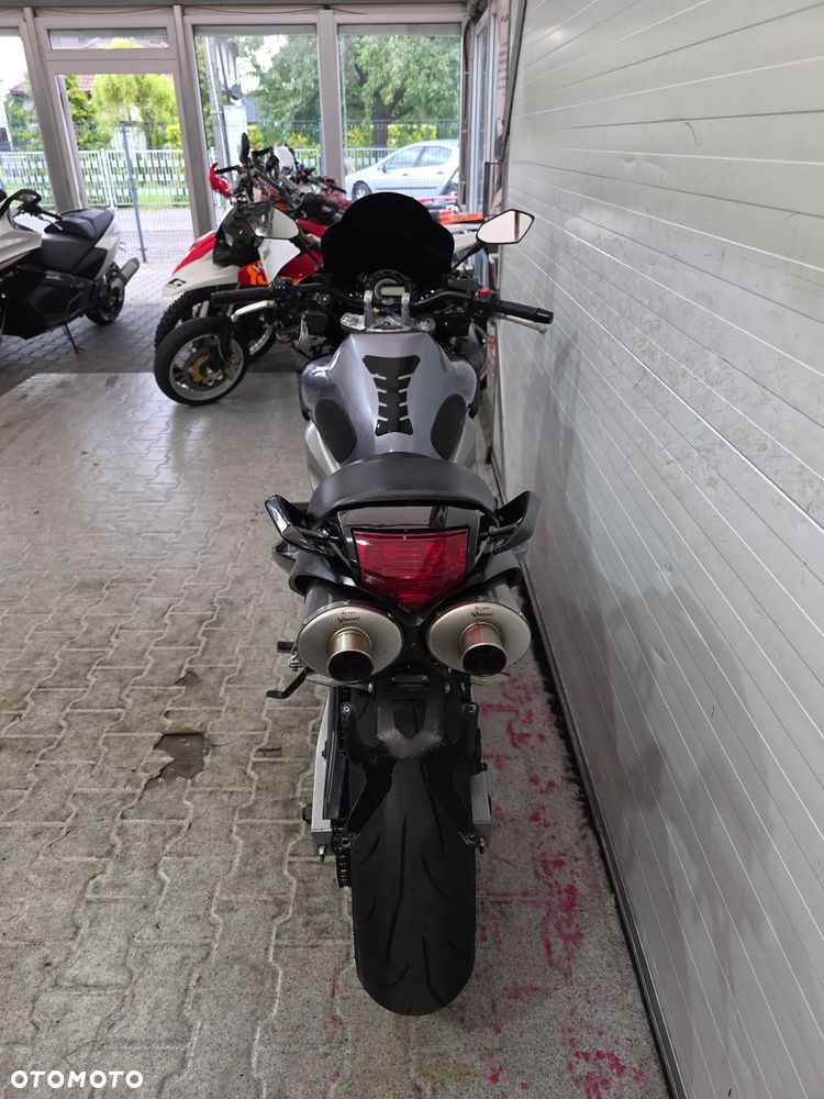 Yamaha FZ - 29