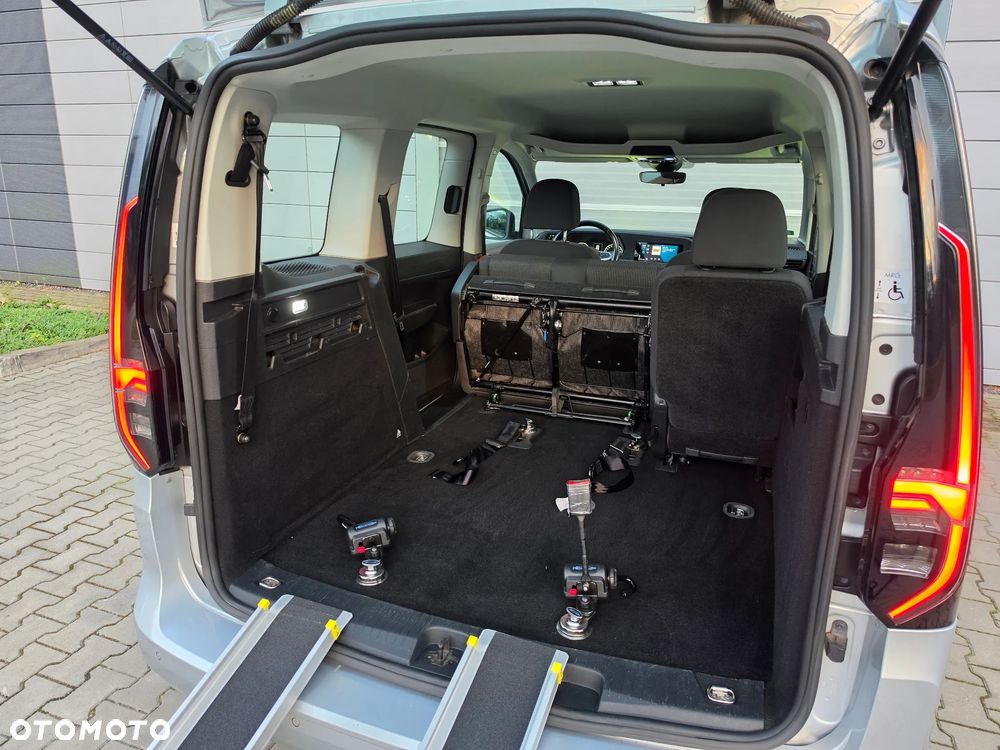Volkswagen Caddy 2.0 TDI DSG - 8