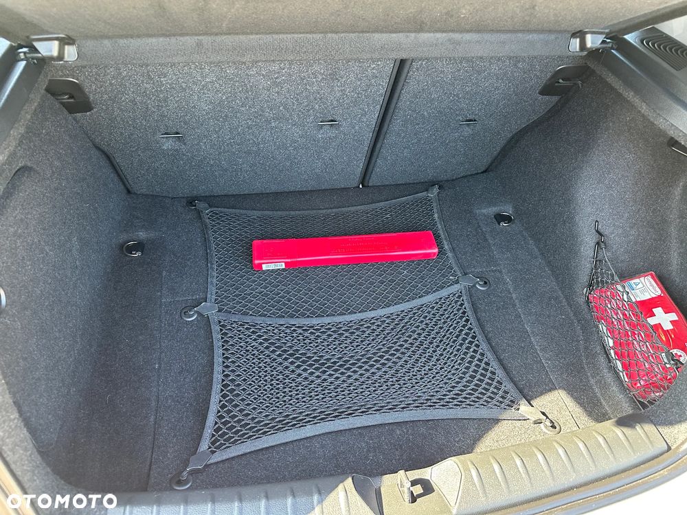 BMW Seria 1 - 26