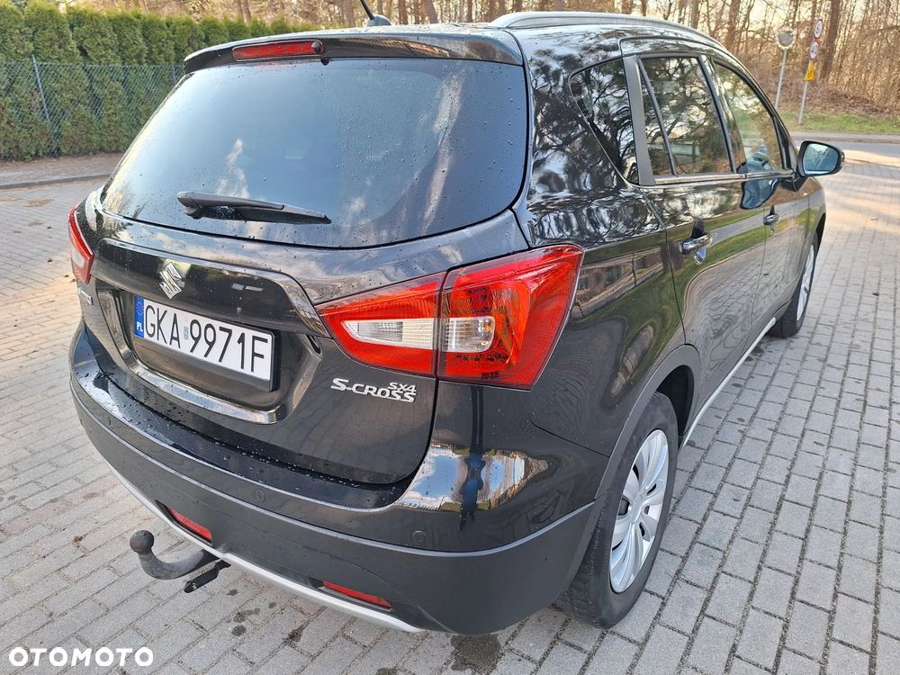 Suzuki SX4 S-Cross 1.4 T Premium - 23