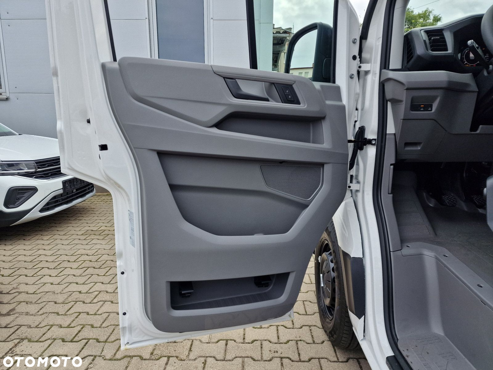 Volkswagen Crafter 35 Furgon 2.0 TDI - 12