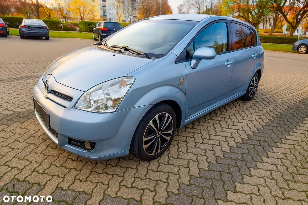 Toyota Corolla Verso 2.2 D-4D Prestige Sport 7os - 1