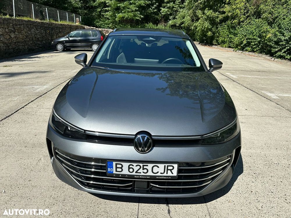 Volkswagen Passat 2.0 TDI DSG Elegance - 7