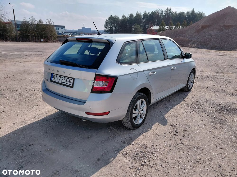 Skoda Fabia 1.0 TSI Ambition - 6