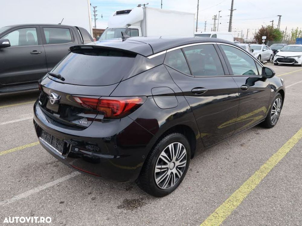 Opel Astra - 4