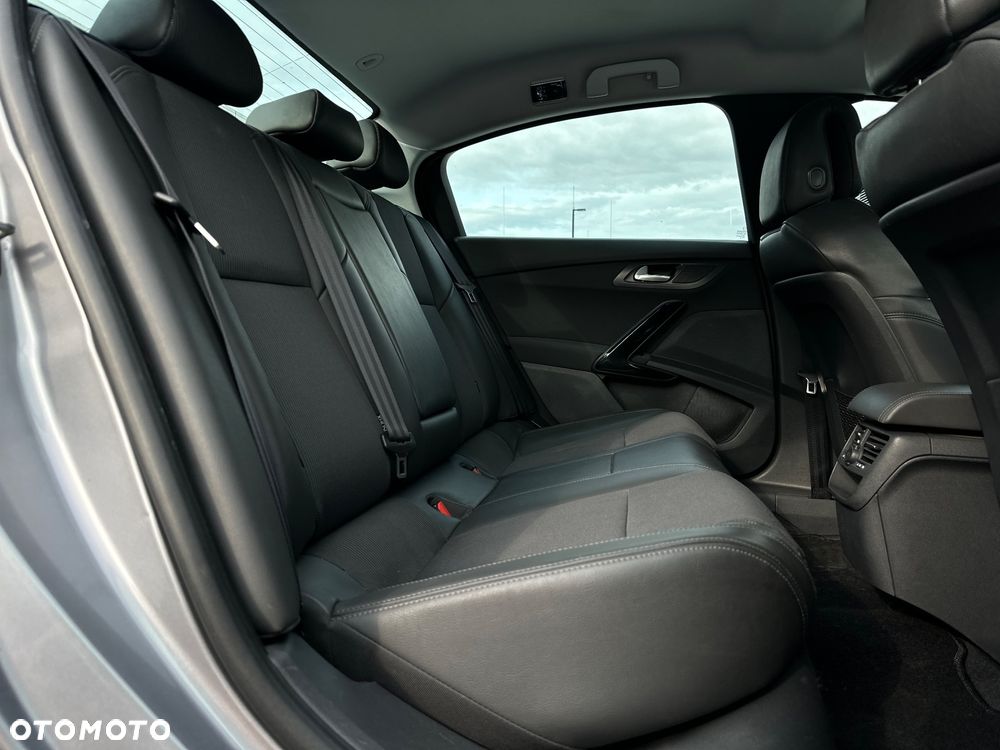 Peugeot 508 1.6 e-THP Allure S&S - 22