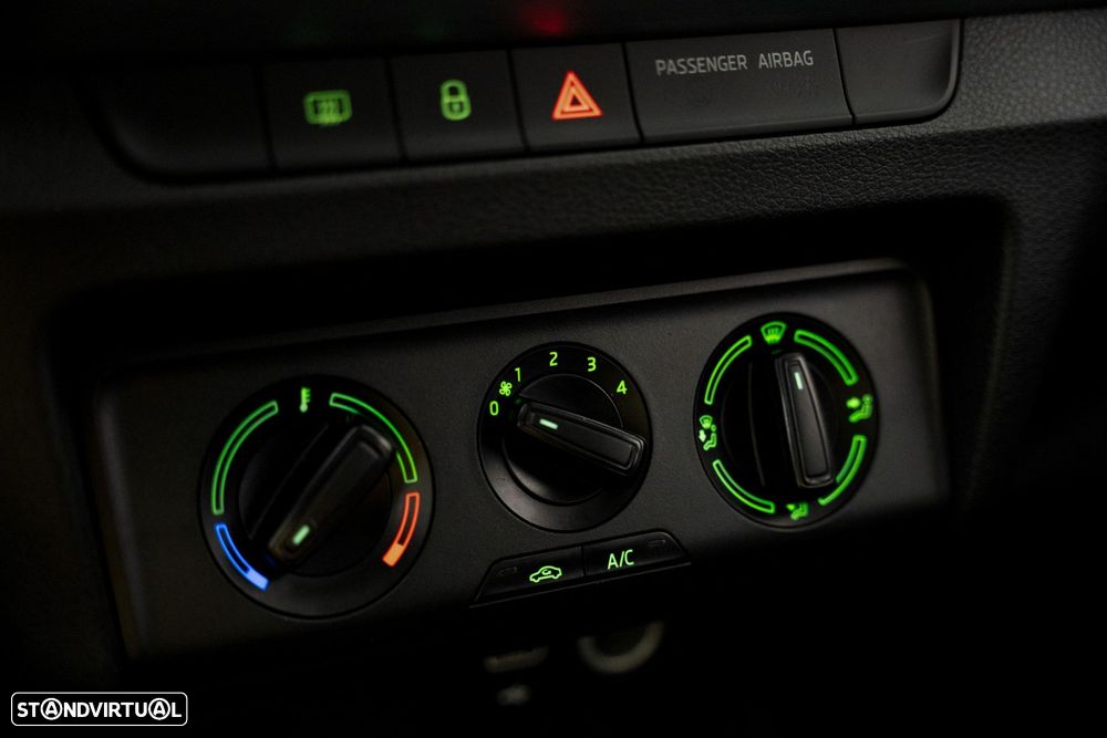 Skoda Fabia 1.0 TSI Ambition - 7