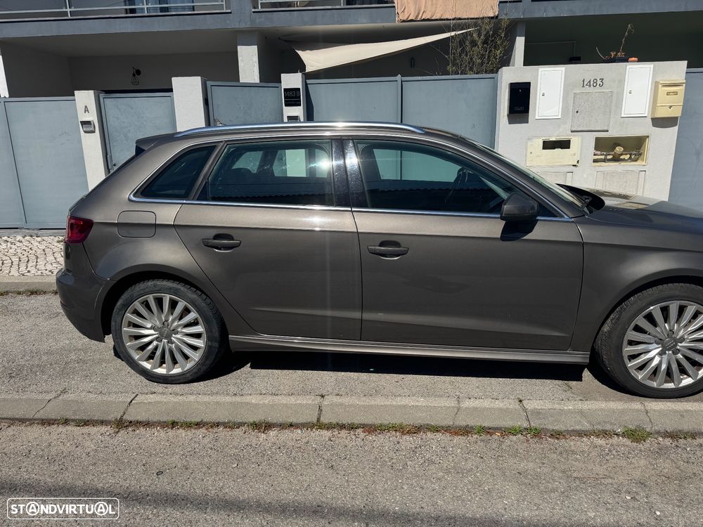 Audi A3 Sportback - 6