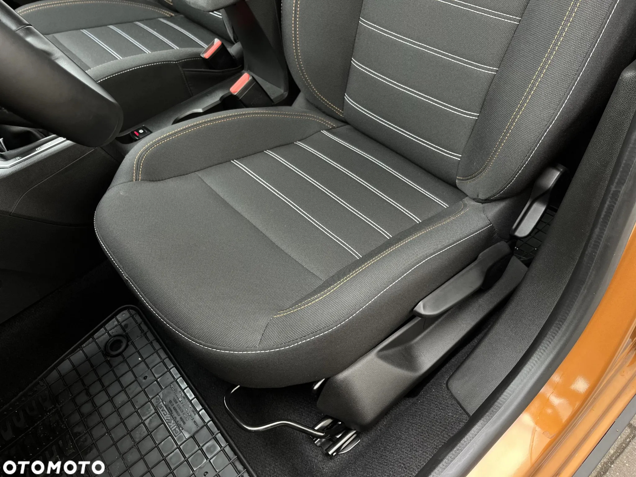Dacia Sandero Stepway 1.0 TCe Expression CVT - 12