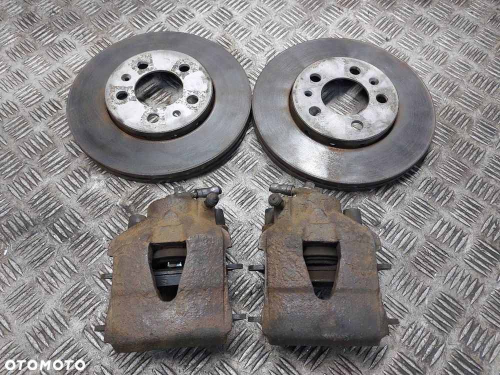TARCZE HAMULCOWE PRZÓD + KLOCKI + ZACISKI SEAT IBIZA III 1.2 12V - 1
