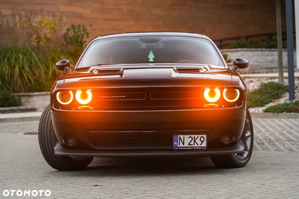 Dodge Challenger 3.6 SXT Plus - 2