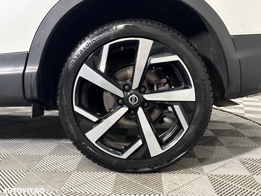 Nissan Qashqai - 14
