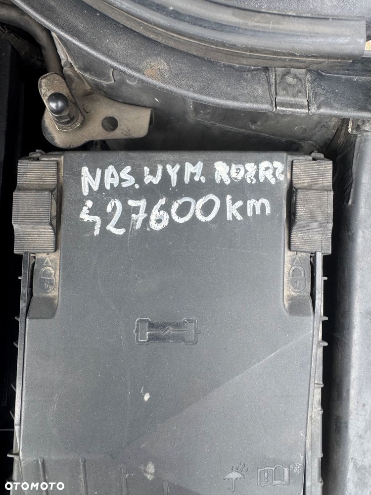 Volkswagen Passat 2.0 TDI DPF DSG Trendline - 18