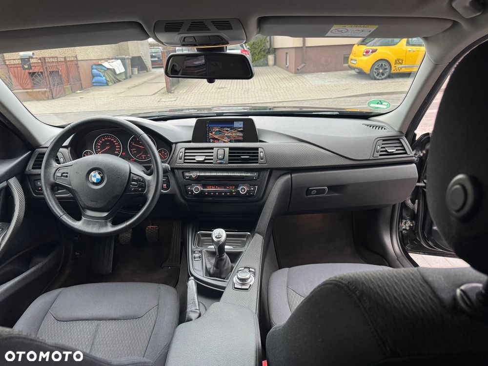 BMW Seria 3 318d - 7