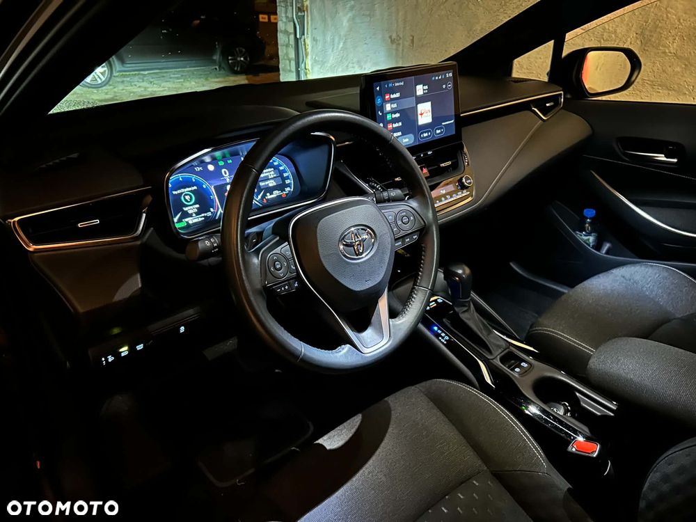 Toyota Corolla - 9