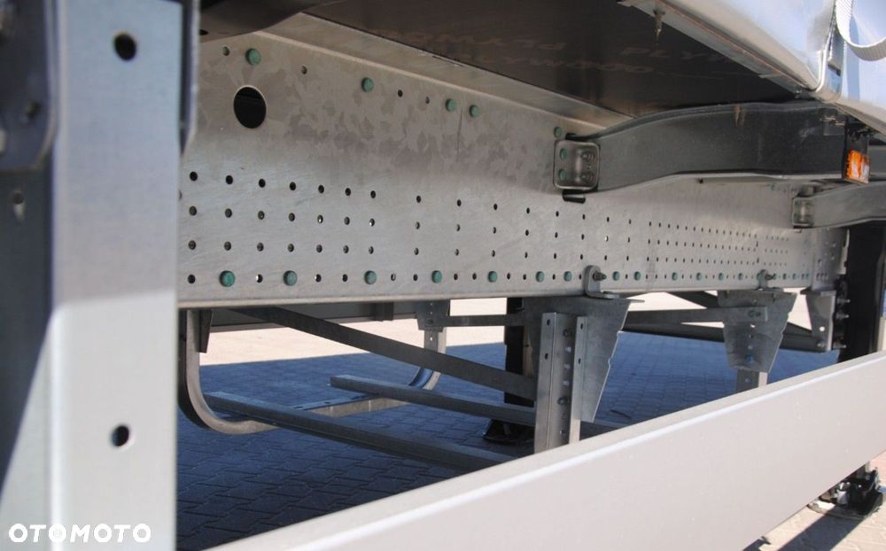 Schmitz Cargobull Varios Mega, Nowa - 6