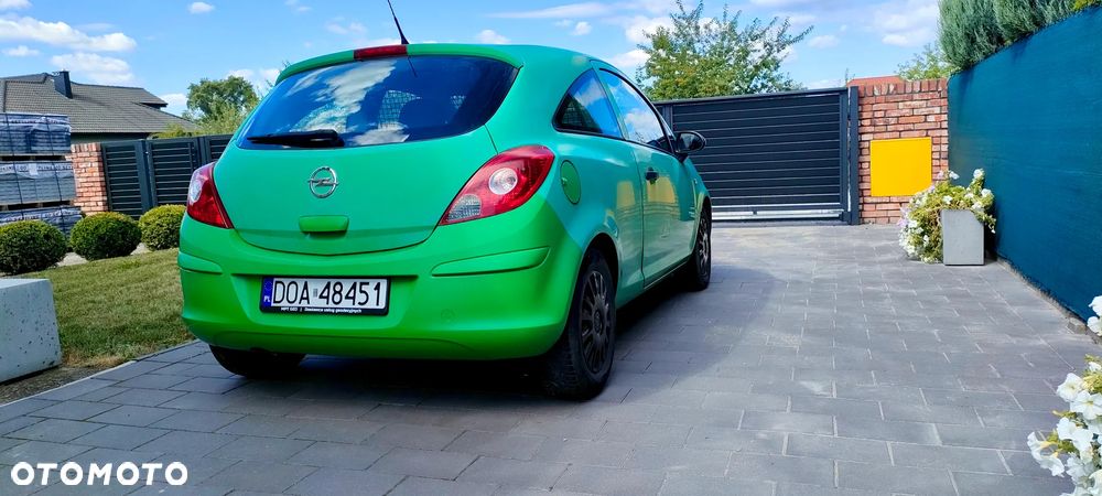 Opel CORSA D - 4