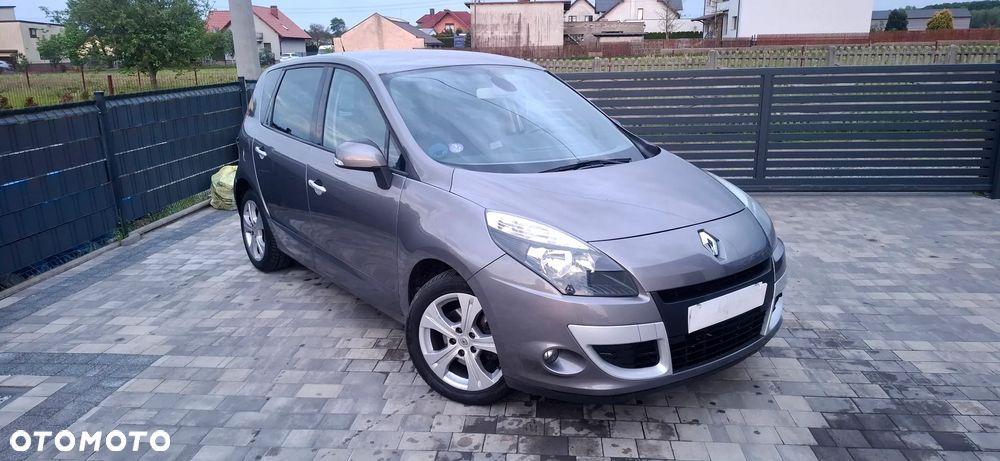 Renault Scenic 1.6 16V 110 Dynamique - 2