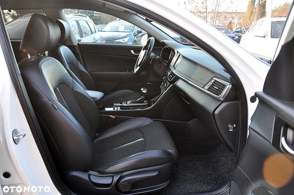 Kia Optima Sportagon 1.7 CRDI DCT Business Supreme - 26