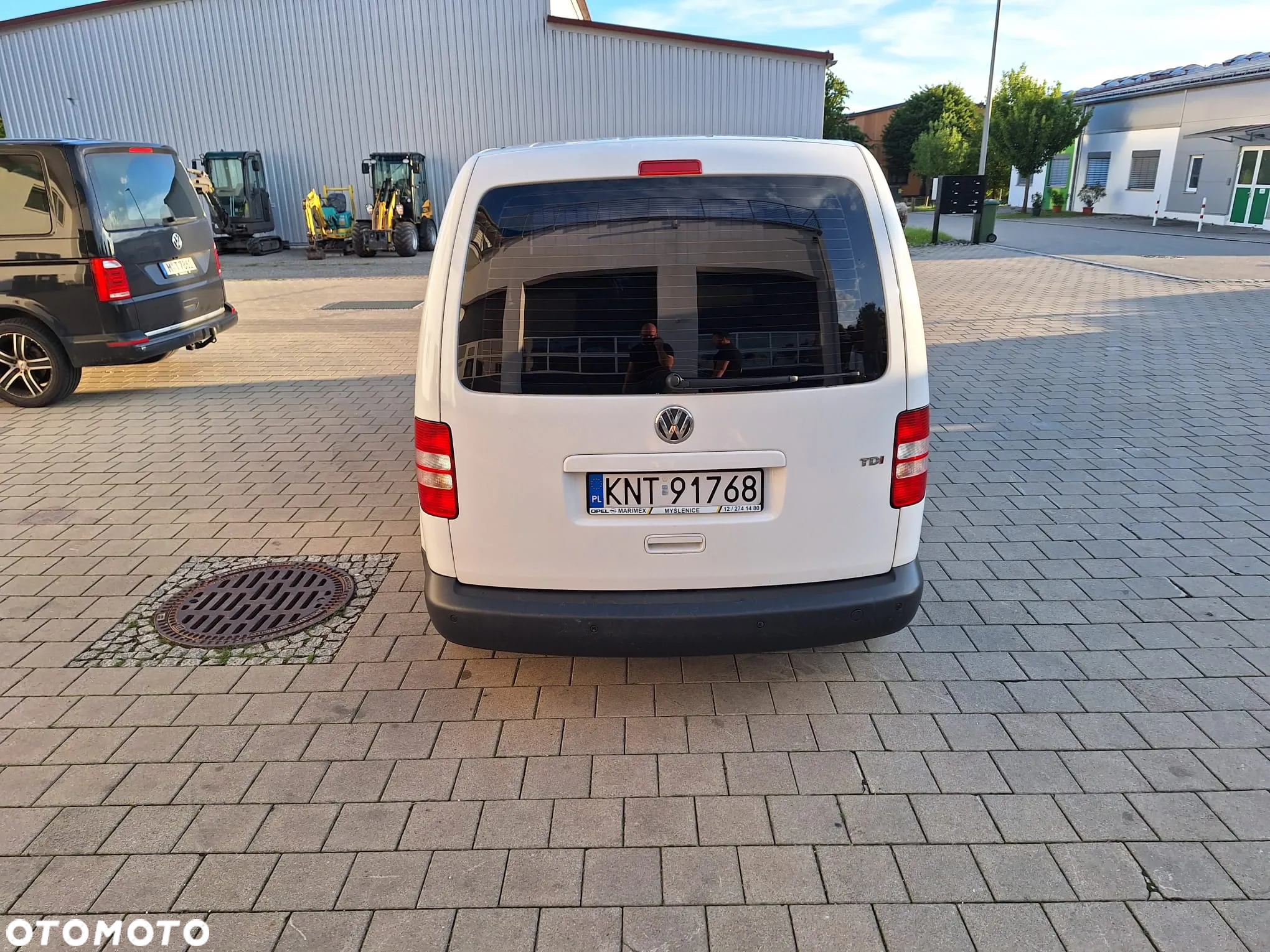 Volkswagen Caddy 1.6 TDI Comfortline - 4