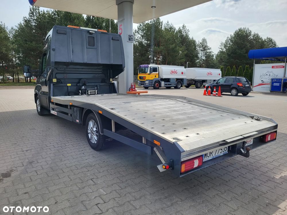Iveco 35s18 - 24