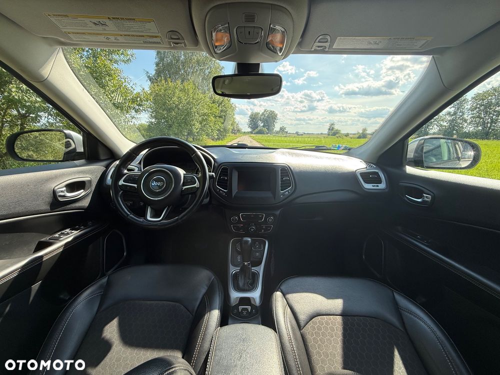Jeep Compass - 9
