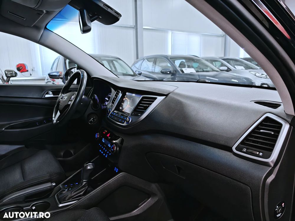 Hyundai Tucson blue 1.7 CRDi 2WD DCT Advantage - 13