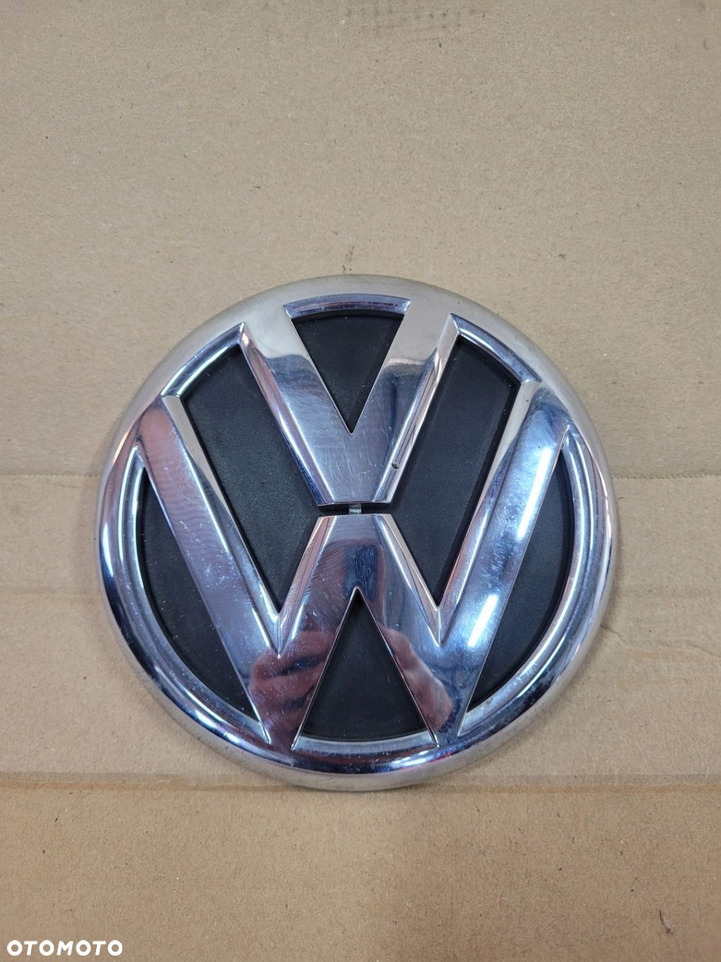 VOLKSWAGEN CADDY T5 T6 EMBLEMAT ZNACZEK LOGO ORG - 1